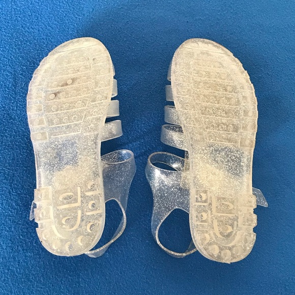 Women’s Clear Jelly Sandals - Picture 5 of 13